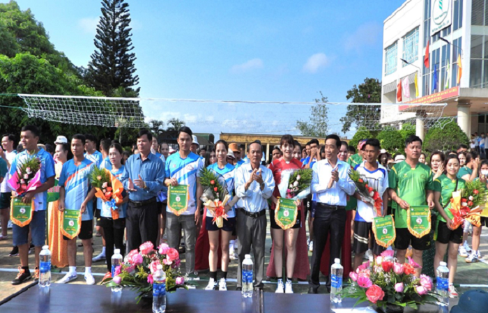 Giải bóng chuyền (nam, nữ) Công ty TNHH - MTV Cao su Ea H’Leo năm 2023
